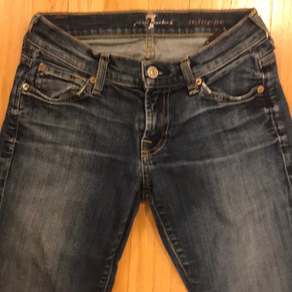 7FAM medium wash skinny jeans with rip - Picture 4 of 6